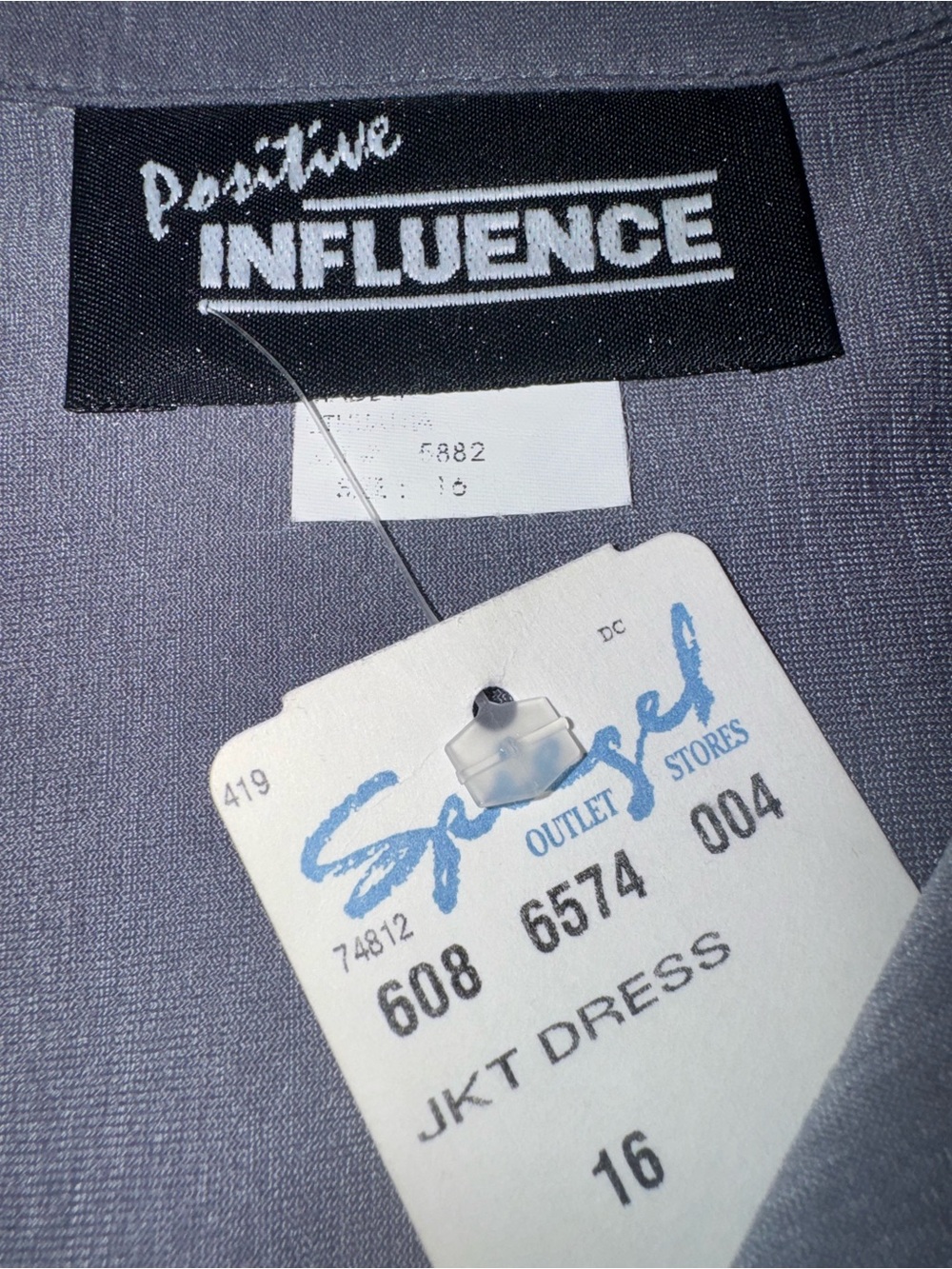 Vintage Positive Influence Gray Jacket Dress 16 MOP Buttons Structured Style - Picture 5 of 6